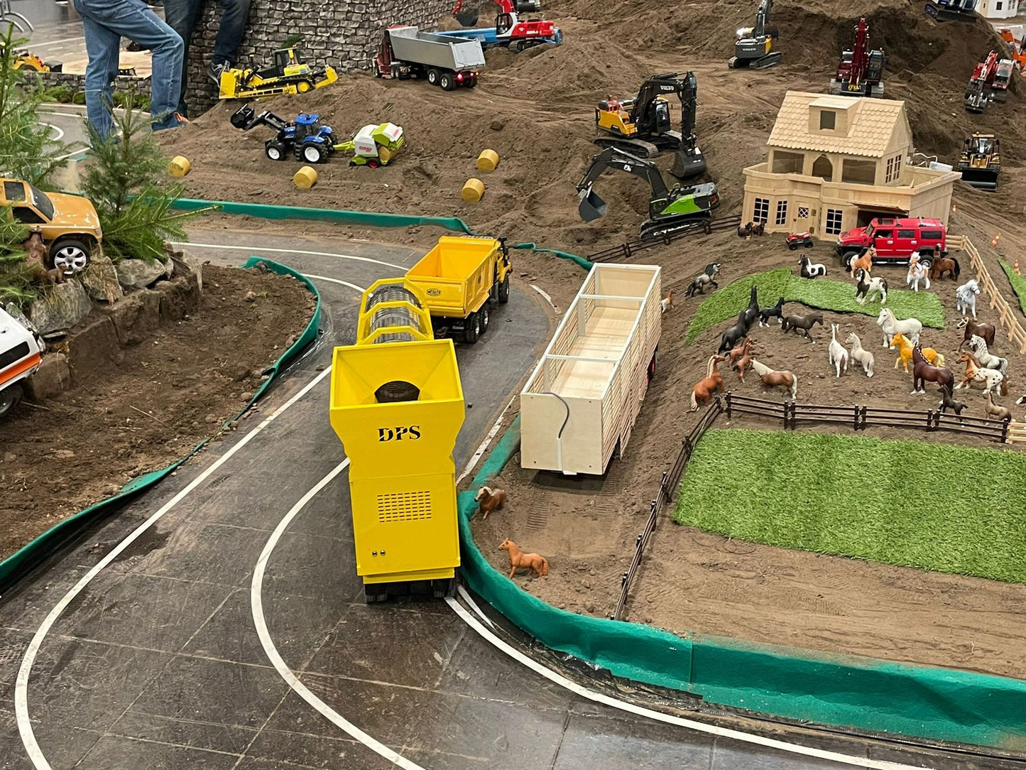 （DPS 滾筒篩） 1/14三軸滾筒拖車
